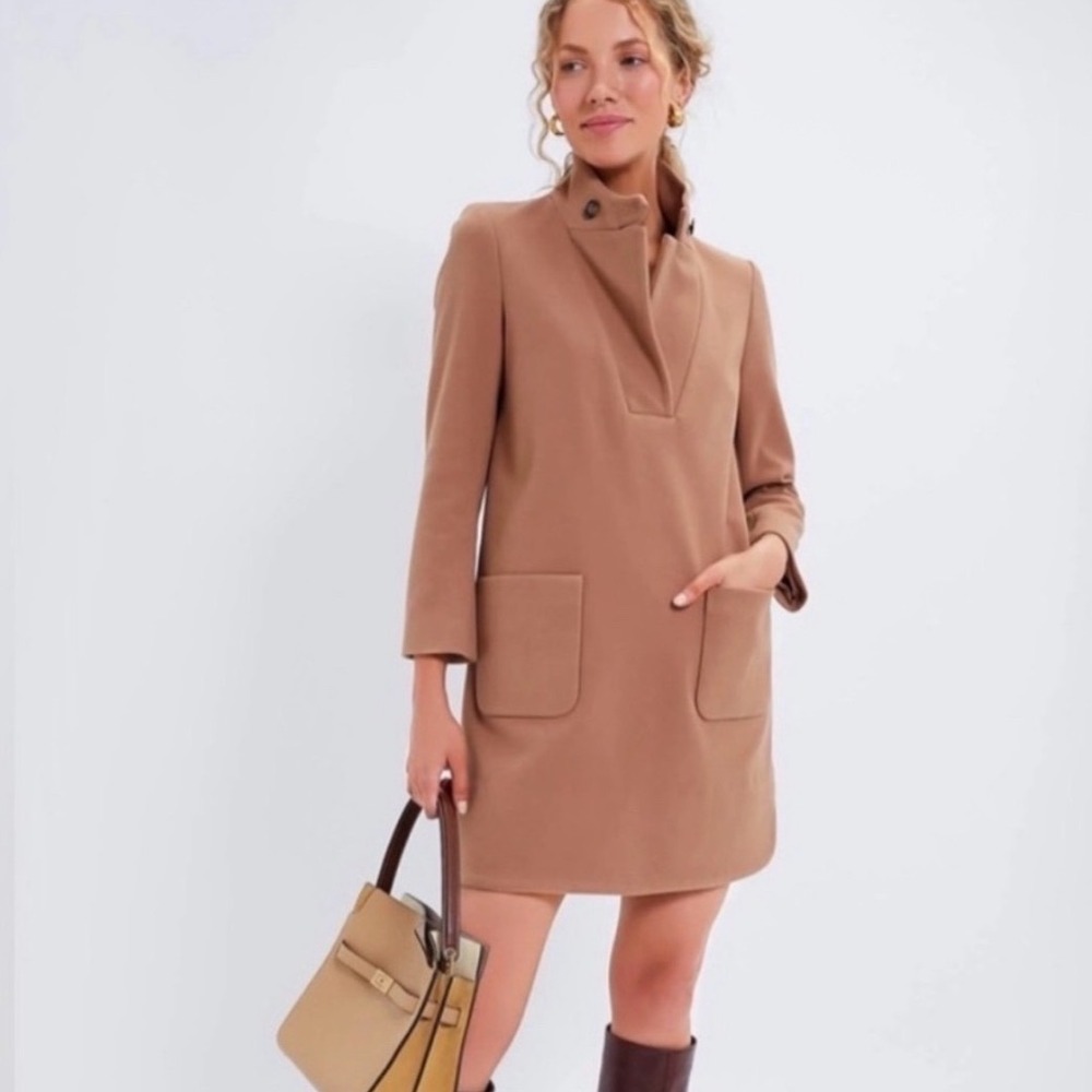 Tuckernuck Emerson coat dress Size Medium Tan Elbow Patch